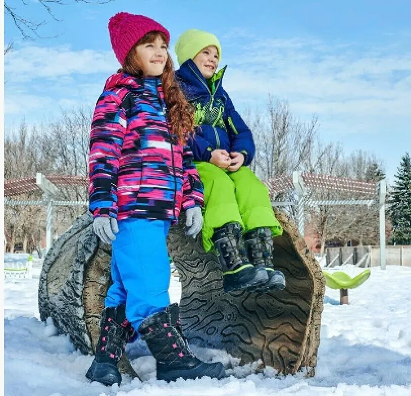 Kamik Boys The LUKE 4 Winter Boot -40C/F Rated - Made in Canada! Kids & Youth Sizing